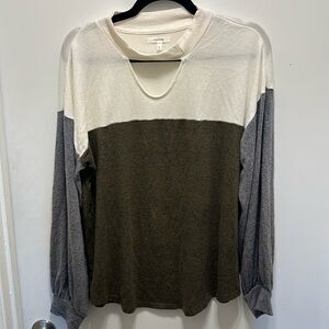 Maurices Color block Long Sleeve Shirt Size L